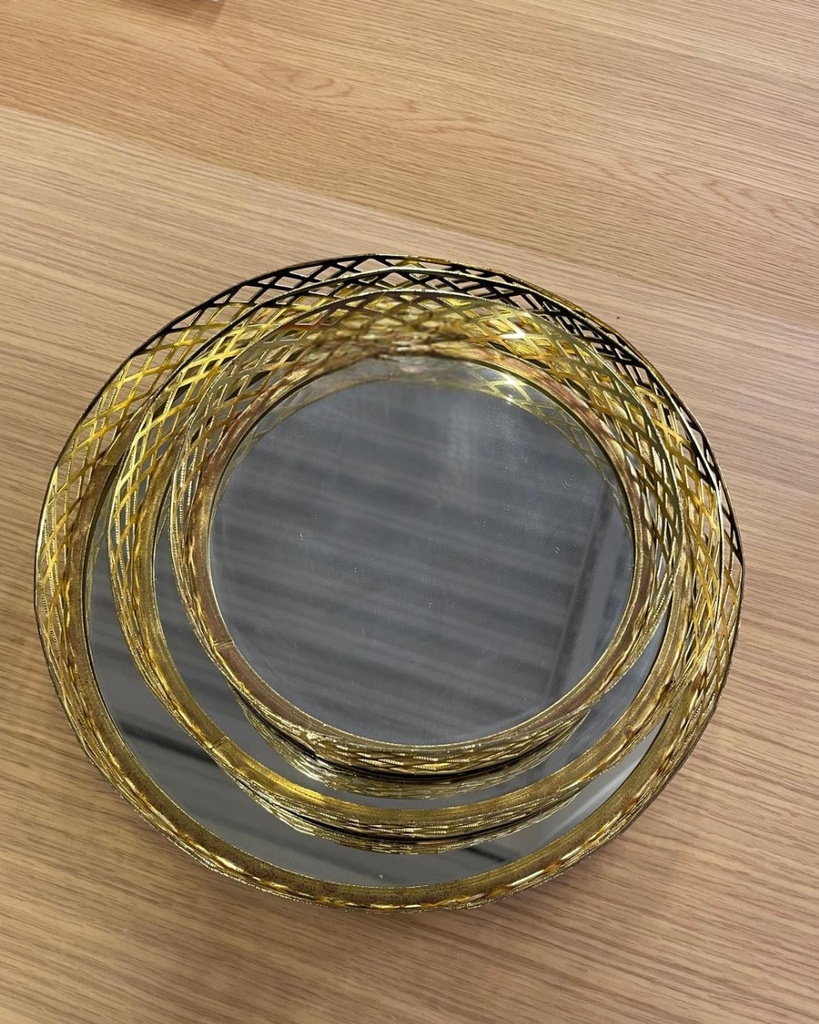 Goldish